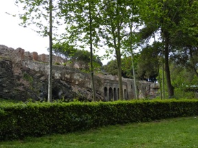 les remparts de POMPEI : ville d&eacute;truite lors de l'&eacute;ruption du V&eacute;suve le 24 ao&ucirc;t de l'an 79