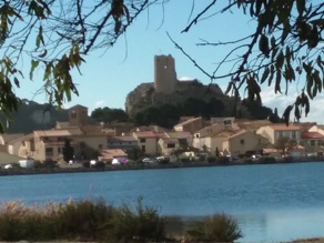 LA tour dite "de Barberousse"
reste d'un ch&acirc;teau m&eacute;di&eacute;val du XIIIe