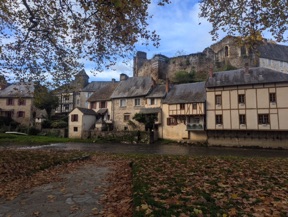 SEGUR LE CHATEAU
Un des plus "beaux villages de France"