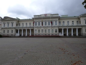 Palais Pr&eacute;sidentiel restaur&eacute; et inaugur&eacute; en 1997