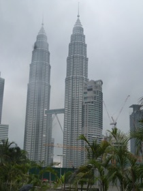 les Tours Petronas avec la pluie &hellip;