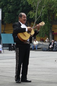 un Mariachi