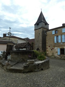 L'église Sainte Marie L'église Sainte Marie