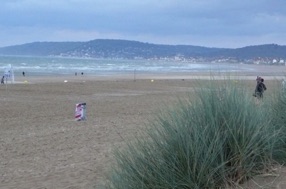 et de l'autre c&ocirc;t&eacute; CABOURG