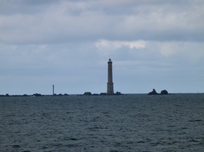 Phare des HEAUX (45m) : le phare de haute mer le plus élevé de FRANCE Phare des HEAUX (45m) : le phare de haute mer le plus élevé de FRANCE