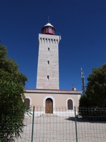 ANTIBES - Phare de la Garoupe
(29,5 m) - Alpes maritimes
FRANCE ANTIBES - Phare de la Garoupe
(29,5 m) - Alpes maritimes
FRANCE