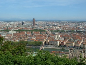 LYON
(voir page sp&eacute;ciale)