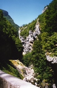 Massif du VERCORS 
&agrave; cheval sur les d&eacute;partements de l'Is&egrave;re et de la Dr&ocirc;me