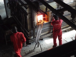 Usine de travail du verre