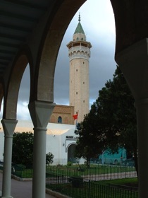 La grande mosqu&eacute;e qui date du IX&egrave;me