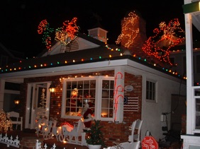 et son concours de maisons d&eacute;cor&eacute;es et illumin&eacute;es