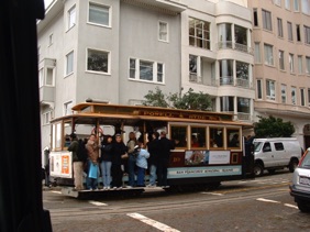 Le cable car est le moyen de transport le plus original de la ville.