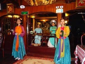 et de danses traditionnelles