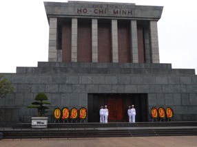 le Mausol&eacute;e du Pr&eacute;sident Ho Chi Minh