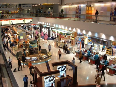 Il est l'heure de repartir .... promenade dans le Duty Free