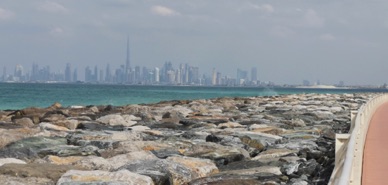Promenade  avec vue sur la ville depuis la Palme !